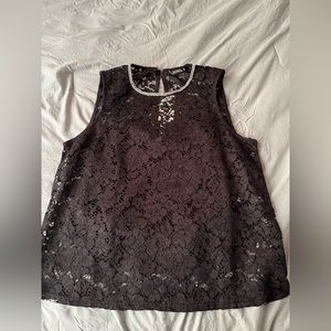 NWT XOXO Lace Tank top with silver chain